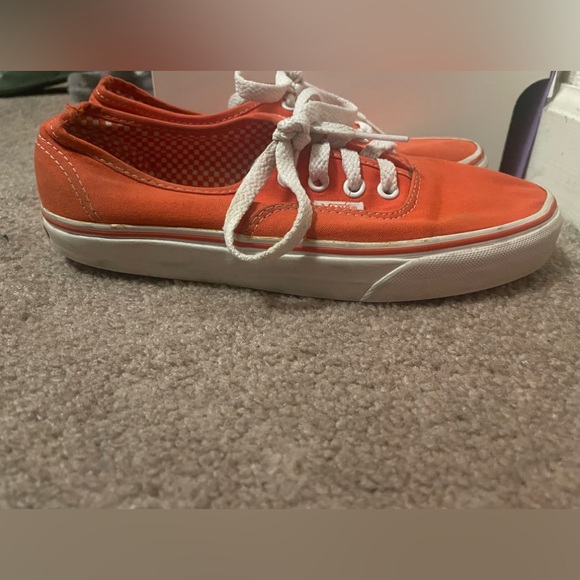 Orange Vans - Picture 3 of 9